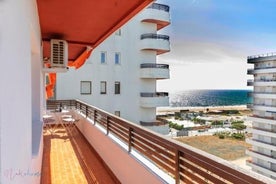 Apartamento nuevo junto a la playa vistas al mar