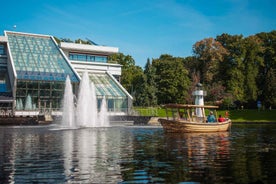 Riga: Canal Boat Sightseeing Tour With Audio guide