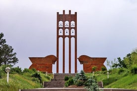 Tour privato alle chiese Echmiadzin, patrimonio dell'UNESCO, Zvartnots e Sardarapat