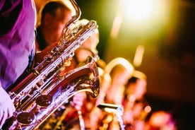 Recorrido a pie por París: Velada de jazz con cena y concierto