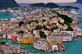 Ótrúleg gönguferð um Art Nouveau bæinn Alesund