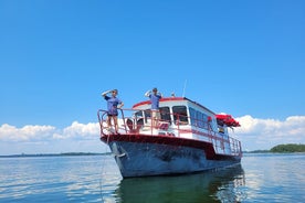 SeaBiscuit Cruise Kayak & Sauna