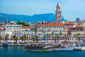 Privétransfer van Makarska naar Split, hotel-naar-hotel, Engels sprekende chauffeur