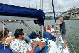 Croisière privée sur le fleuve Douro à Porto jusqu'à 8 personnes et option coucher de soleil