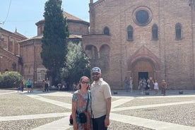 Bologna Highlights Private Tour with a Local Guide