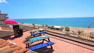 MARILU SEAVIEW & BEACH - apartment