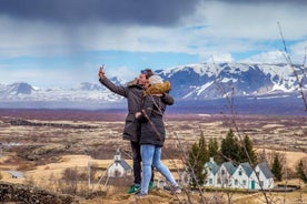 Golden Circle-tour van een hele dag vanuit Reykjavik per minibus