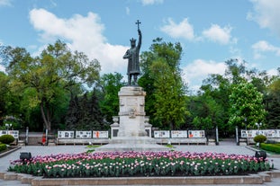 Stephen the Great Monument