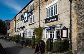 The Black Swan Helmsley