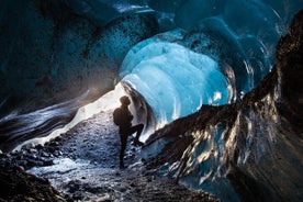 Skaftafell isgrotte og brevandring - ekstra liten gruppe