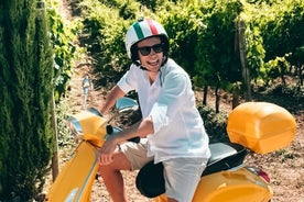 Vespa-Tour mit Mittagessen und Weingut Chianti aus Siena