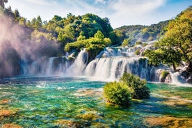 Tour naar Krka-watervallen en Sibenik vanuit Split of Trogir