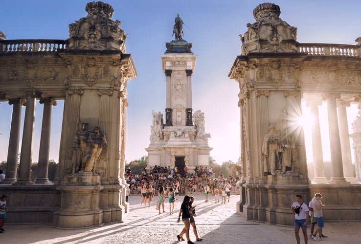 King Alfonso XII monument at El Retiro Park, Madrid.jpg