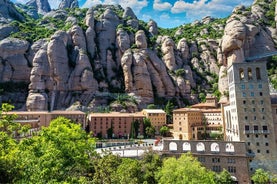 Barcelona To Montserrat Premium Guided Tour All Tickets Included