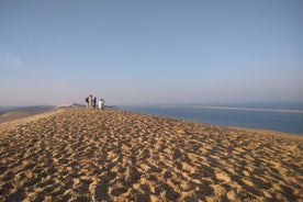 Private morning trip to the Dune of Pyla & oysters tasting at the local market 