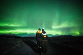 From Reykjavik: Northern Lights Tour with Hot Cocoa & Photos