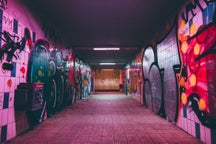 Street art tours