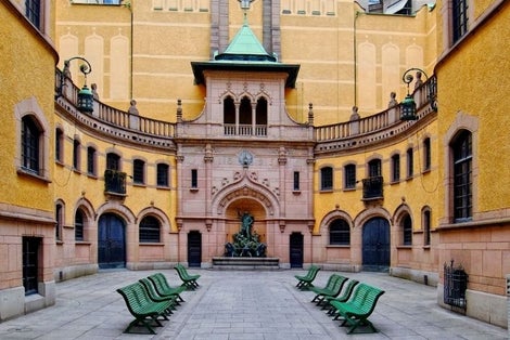 photo of courtyard of the Hallwyl museum, Stockholm, Sweden.