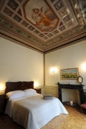 Antica Dimora B&B in Historic Residence