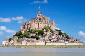 Bayeux to Mont Saint-Michel Shuttle with Abbey Tickets