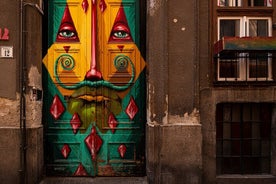 Excursão a pé alternativa pela arte de rua em Budapeste