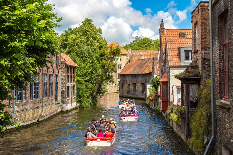 top 15 things to do in Bruges.jpg