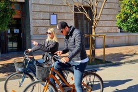 Visite guidée numérique en 2 roues - Explorez Valence avec une boussole!