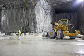 Carrara: Einstakt Marble Cave Tour ævintýri í 4x4