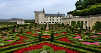 Loire Valley Classic - Villandry to Chambord Castle Tour