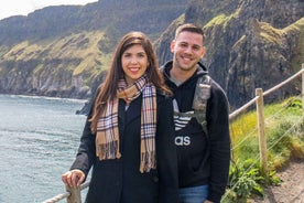 Dublin: Giants Causeway, Dark Hedges, Dunluce & Belfast Tour