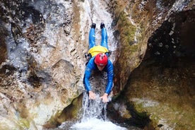 Frá Bovec: Sušec Strengur Canyoning í Soča Dalnum