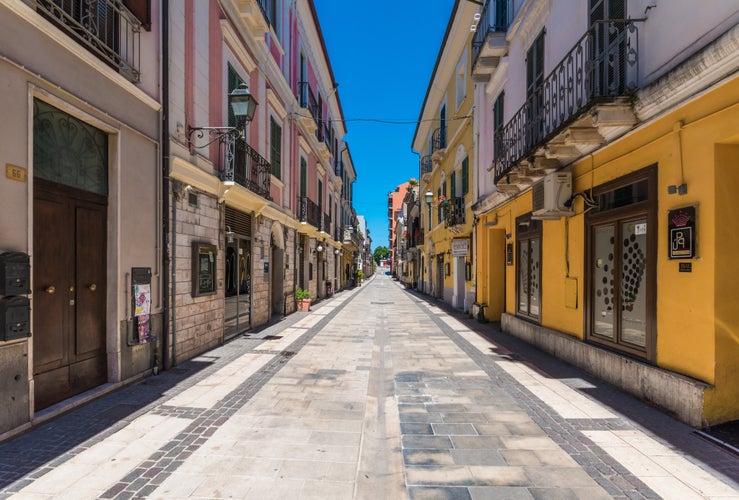 A visit in the biggest city of Abruzzo region, in the Adriatic sea.
