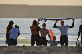 Porto: Surf Lesson with the First Surf School in Porto!