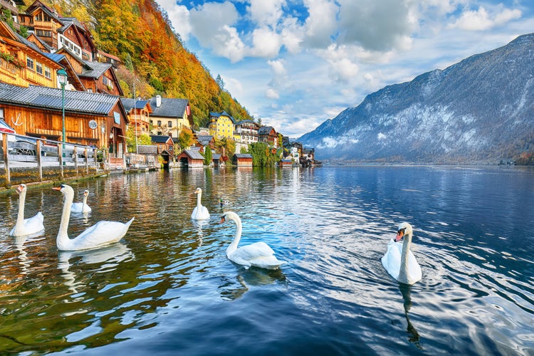 Amazing view of famous Hallstatt mountain village with Hallstatter lake. Popular travel destination. Location: Hallstatt, Salzkammergut region, Austria, Alps. Europe.