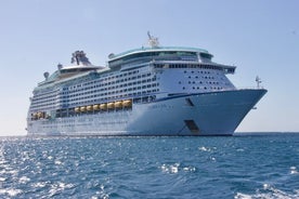 Traslado privado desde el puerto de cruceros de Mahón a los hoteles de la ciudad de Mahón