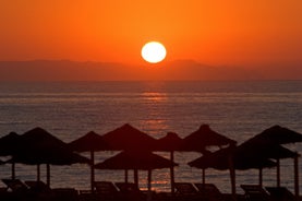 Photo of panoramic view of the Mediterranean beach of Roquetas de Mar in southern Spain.