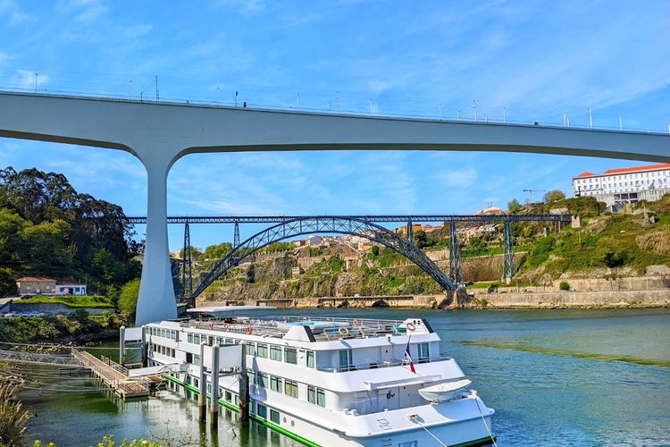 Douro river Cruise.jpg