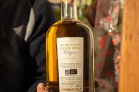 Tasting Oil Olive