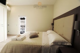 Dimora Santa Chiara Bed & Breakfast