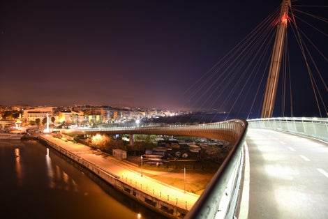 PHOTO OF Night pescara Bridge "Ponte del Mare" in the city, Abruzzo, Italy .