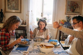 Cesarine: dimostrazione di cucina e cucina tipica presso la casa del locale a Torino