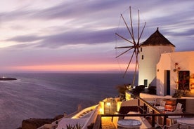 Experiencia privada al atardecer en Oia y Ammoudi