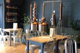 Edinburgh: Guided Gin Tasting at 56 North Distillery