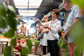 Cesarine: excursão ao mercado e aula de culinária caseira em Catania