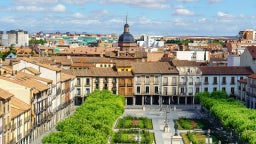 Hoteller og overnatningssteder i Alcalá de Henares, Spanien