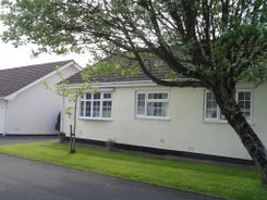 35 Gower Holiday Village with Seasonal Pool