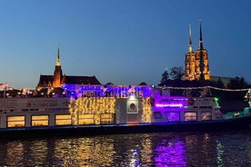 Wrocław: winter boat cruise by heated ship!