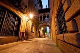 Ghost Hunt Exploration Game in Gothic Quarter Barcelona