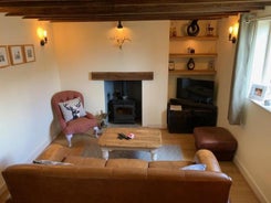 Cosy Flint Cottage