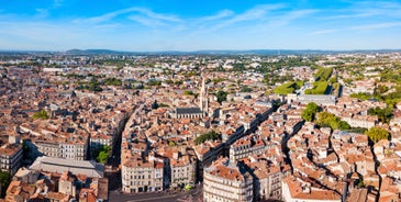 Photo of aerial view of Triumphal Arch or Arc de Triomphe in Montpellier city in France.